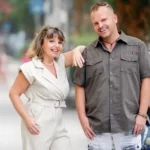 Manuela Lukasczyk und Marco Hörder stehen als Team zusammen und lachen